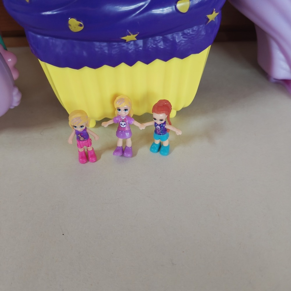 WITH MINI FIGS Polly Pocket Micro 3pcs 2018 Seashell 2020 Koala 2017 Cupcake ZA3 - Picture 2 of 8